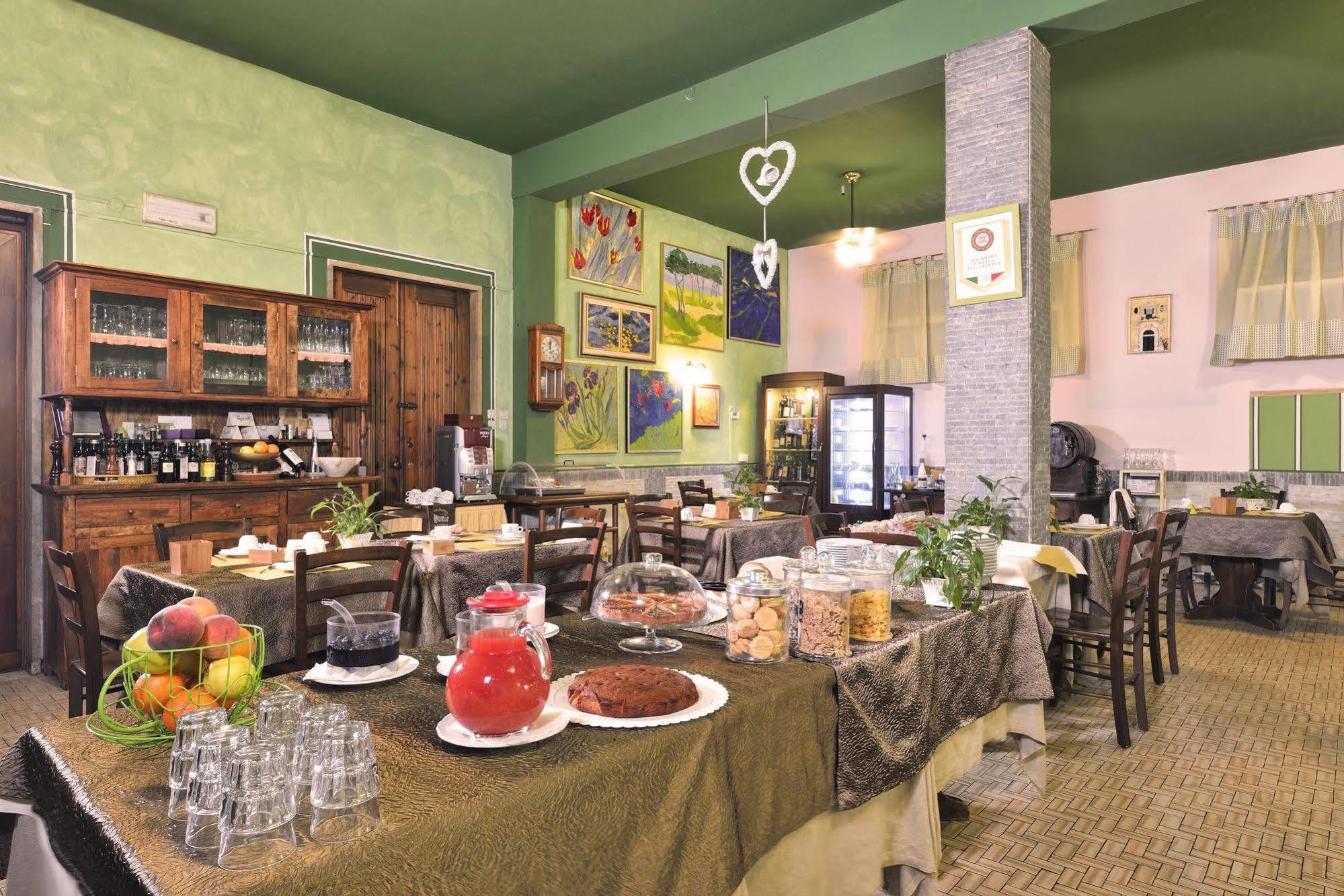 Antica Locanda Luigina Mattarana エクステリア 写真