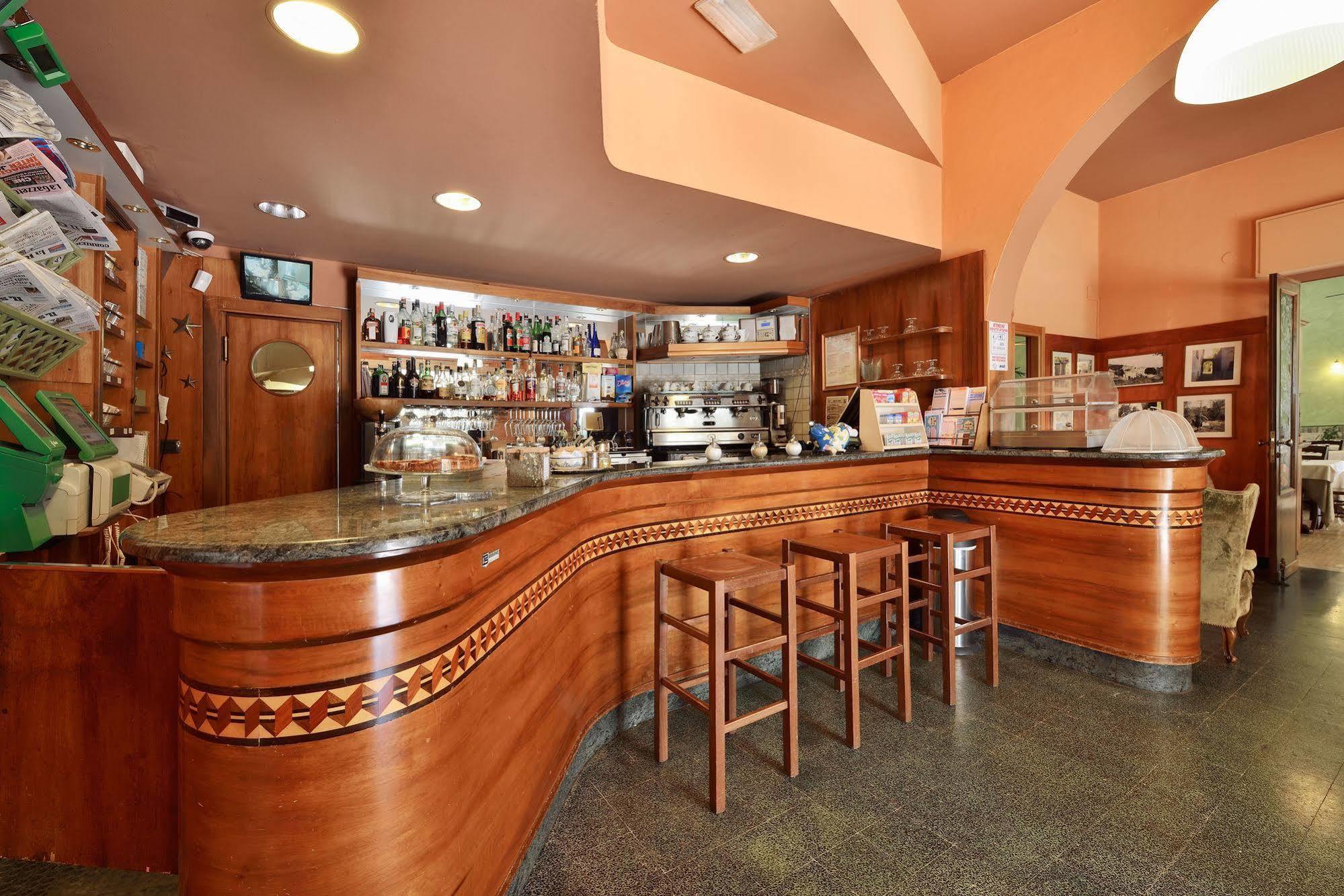 Antica Locanda Luigina Mattarana エクステリア 写真