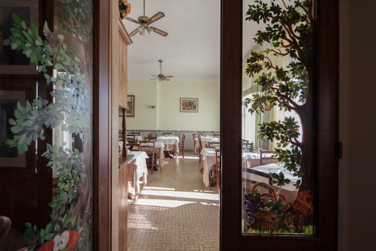 Antica Locanda Luigina Mattarana エクステリア 写真